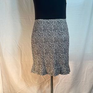 J Khaki Elastic Waist Skirt.